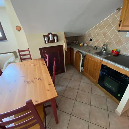 Incantevole A 公寓 *